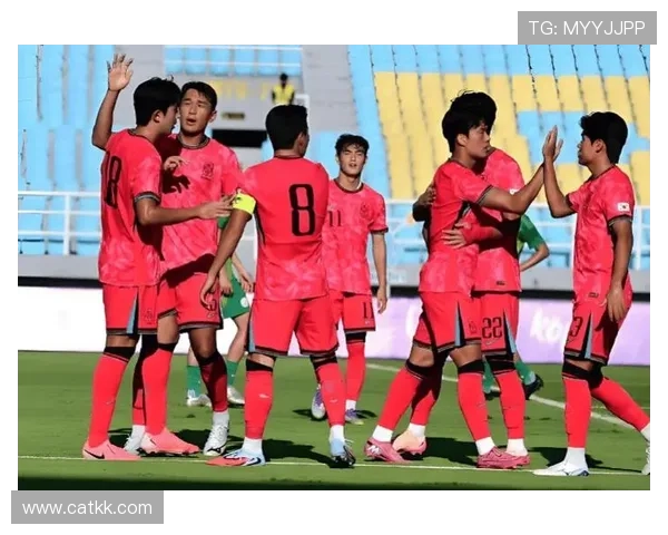 乌兹别克中场两黄停赛无缘U23