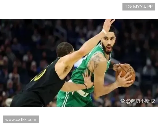 无库里勇士遭绿军血洗主场溃败